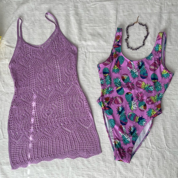 Swimsuit and cover up - Picture 2 of 14